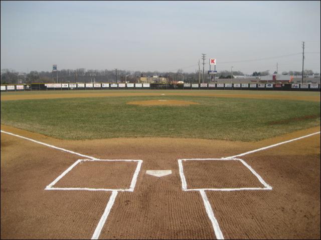 eahsbaseball03.jpg