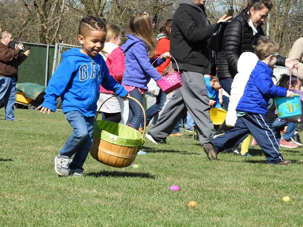 Easton High School 2018 Easter Egg Hunt