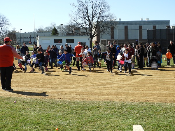 Easton High School 2018 Easter Egg Hunt